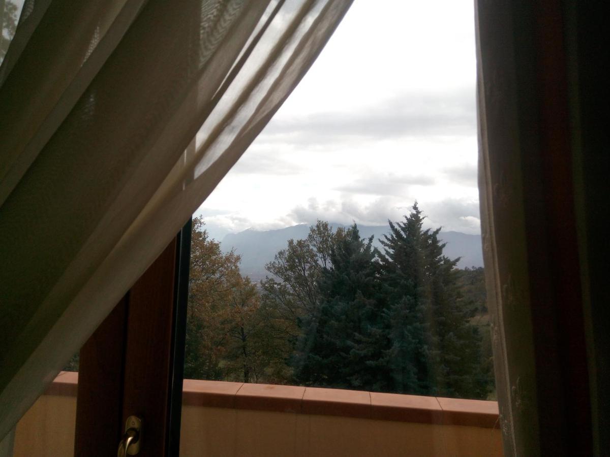 Hotel Al Querceto Tocco Caudio Kültér fotó